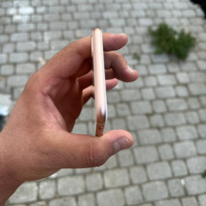 iPhone 8 Plus Batarya %100 – KKTC Kayıtlı thumb 1