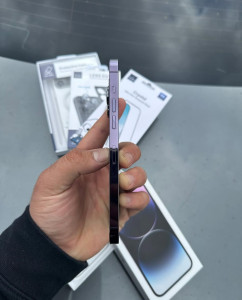 iPhone 14 Pro Max Mor Renk – Kayıtlı, Şarj Aleti Dahil, Sade