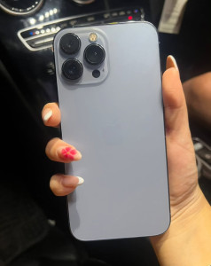 iPhone 13 Pro Max 128GB Mavi – Kozmetik 10/10, Kayıtlı, Üst thumb 2