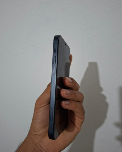 iPhone 12 Siyah Satılık | Uygun Fiyat | TR ve KKTC Kaydı Yok 0