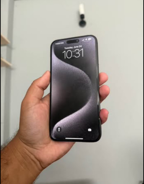 📱 SATILIK iPhone 15 Pro Max - 256 GB 0