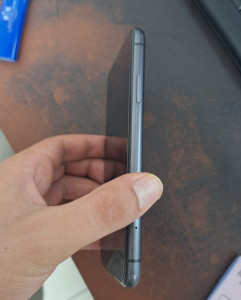 📱 iPhone 11 | 64GB | Siyah | KKTC Kayıtlı | Sorunsuz | Sade thumb 1