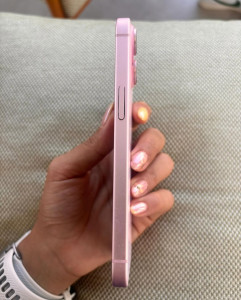 📱 iPhone 15 | 128GB | Pembe | KKTC Kayıtlı | Kutulu + Şarj thumb 3