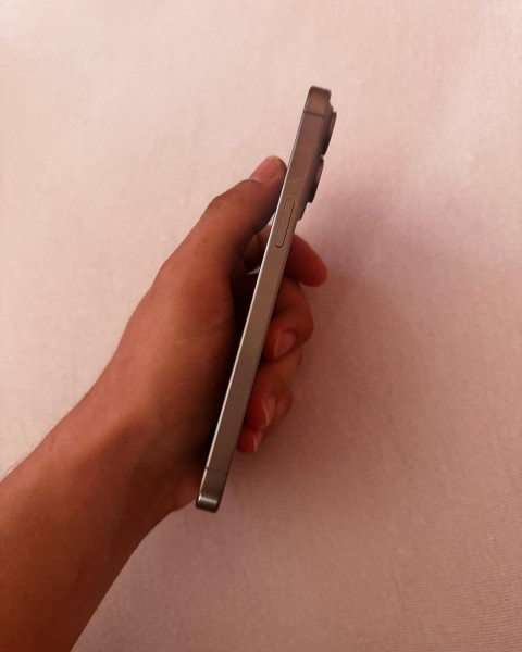 📱 iPhone 15 Pro Max | 256GB | %90 Pil | Gri Titanyum | Taka 0