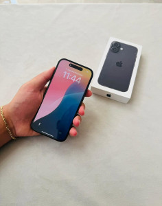 📱 iPhone 16 | Black Titanium | 128GB | Pil %100 | Garantili thumb 1