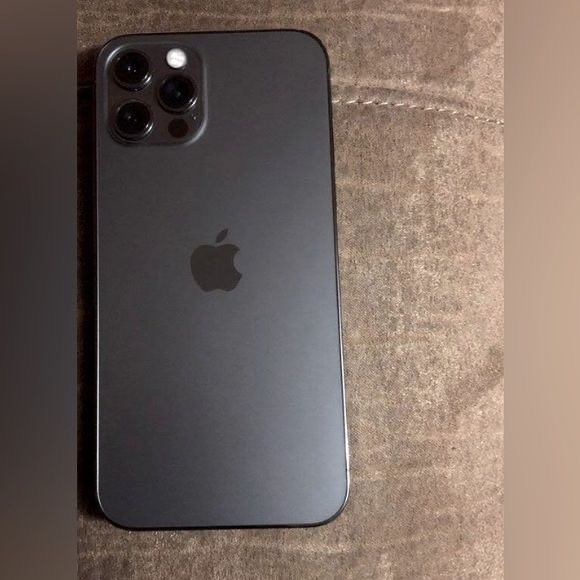 Iphone 15 pro max 0