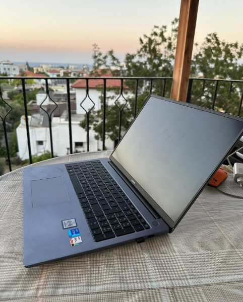 💻 Huawei MateBook D16 | 16GB RAM – 512GB SSD | Uzay Grisi | 0