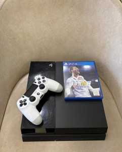 🎮 PlayStation 4 | 500GB | Siyah | Garantili | Uygun Fiyat ⚡